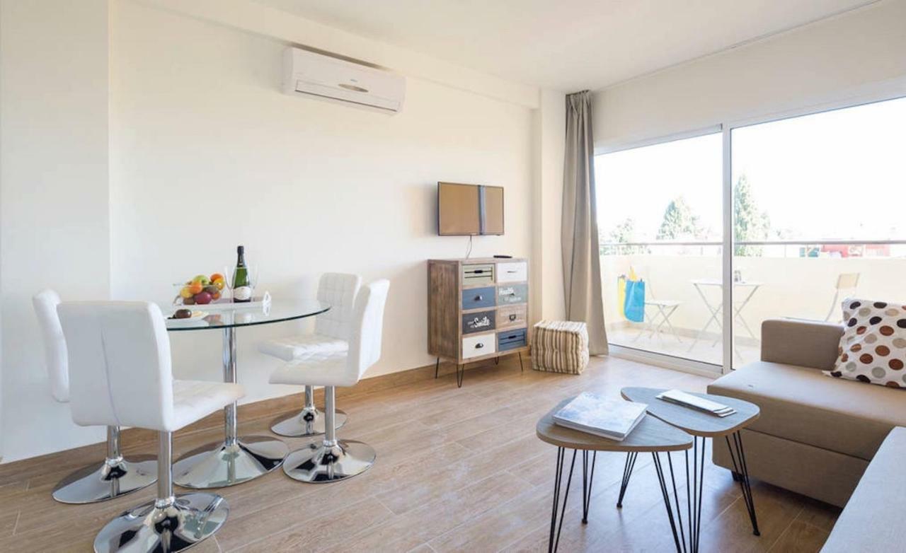 Apartment Club Playa Flores ตอร์เรโมลิโนส ภายนอก รูปภาพ