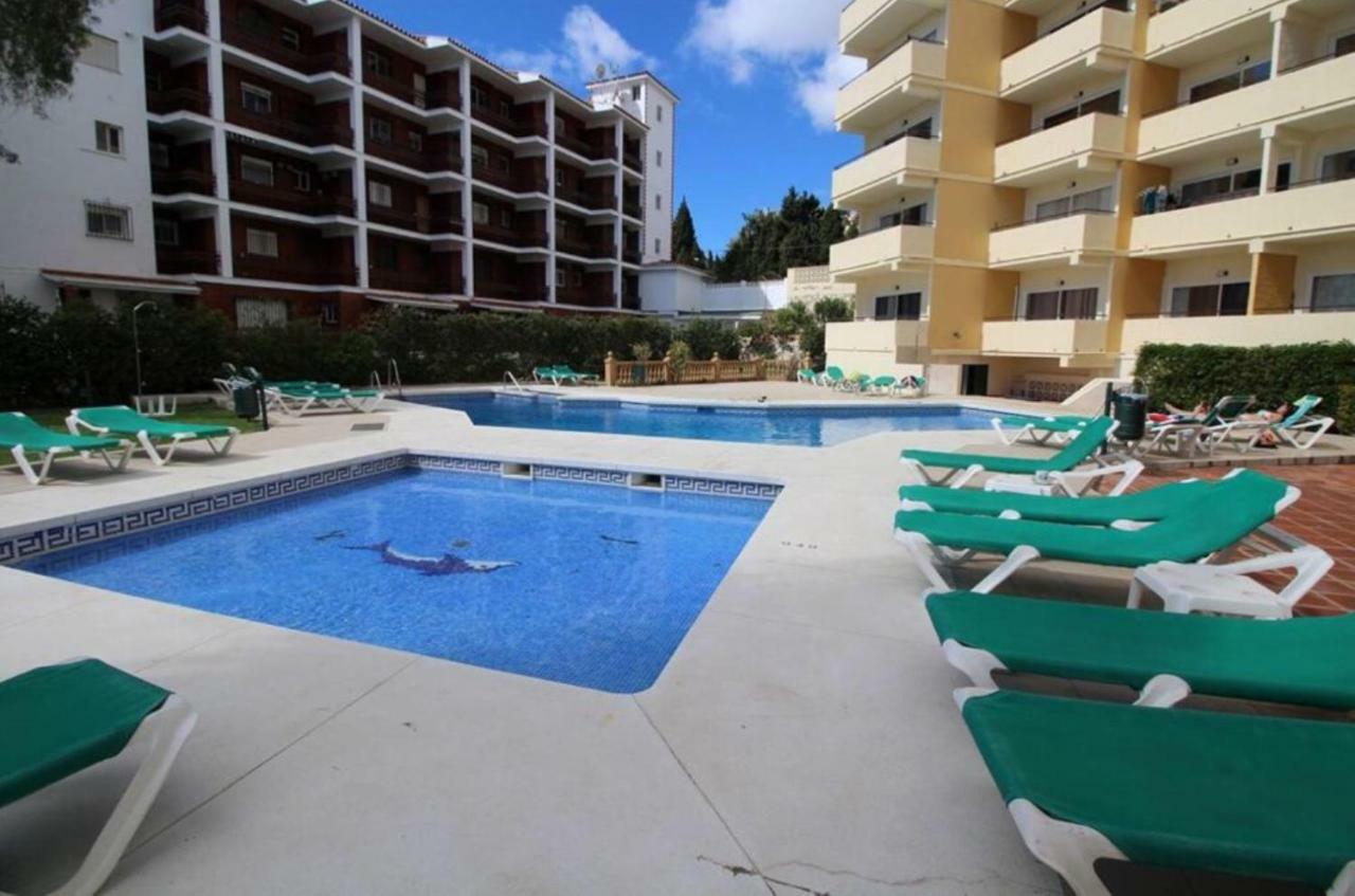 Apartment Club Playa Flores ตอร์เรโมลิโนส ภายนอก รูปภาพ